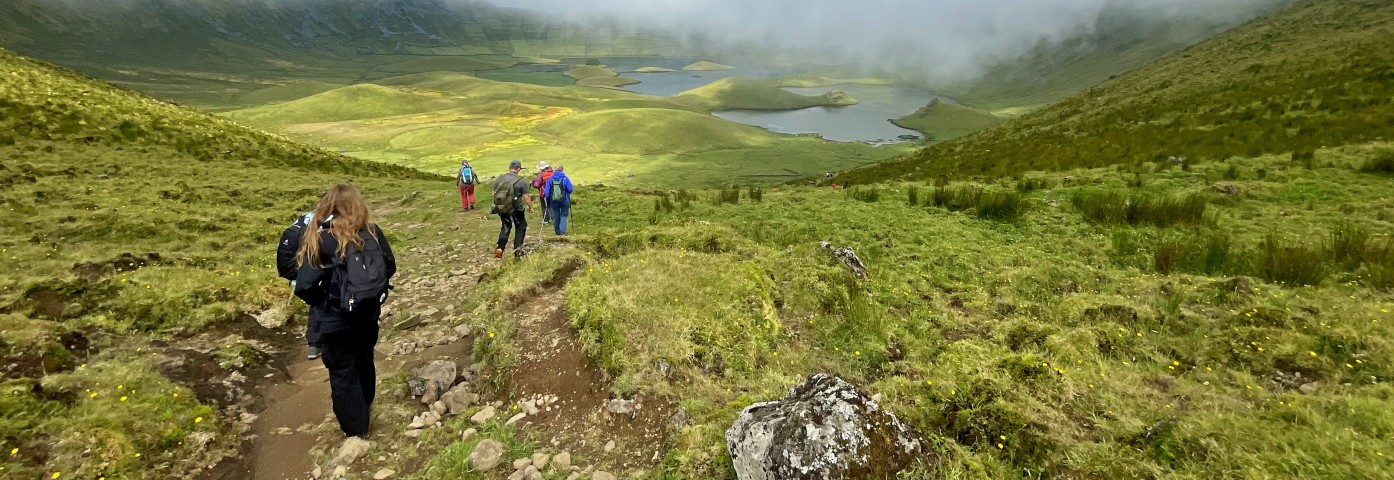 Trekking na Azorach - wędrówki przez krainę wulkanów, jezior i klifów