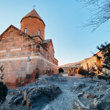 Zwiedzanie niezwykłych zabytków Ormian
